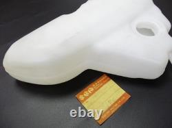 Suzuki A100 Oil Tank 1988-1992 NOS Classic A100 OIL TANK 2T TANK OEM 44611-23300