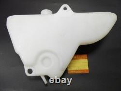 Suzuki A100 Oil Tank 1988-1992 NOS Classic A100 OIL TANK 2T TANK OEM 44611-23300
