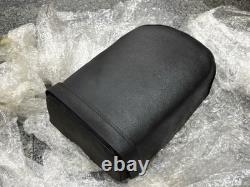 Suzuki B100 K10 K11 K10P K11P M12 M15 M30 M31 U50 U70 Pillion Seat NOS Genuine