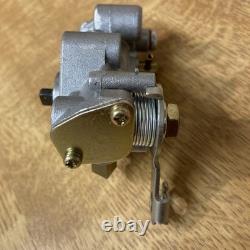 Suzuki GP 100/125 oil pump assembly 16100-39300 NOS