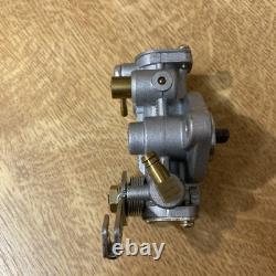 Suzuki GP 100/125 oil pump assembly 16100-39300 NOS