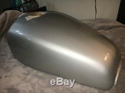 Suzuki GS1000s NOS Tank