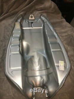 Suzuki GS1000s NOS Tank