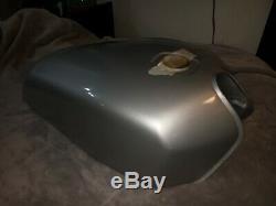 Suzuki GS1000s NOS Tank