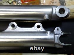 Suzuki GS250 GS400 GS450 GSX400 Fork Outer Tube L/R NOS 51130-44033 51140-44031