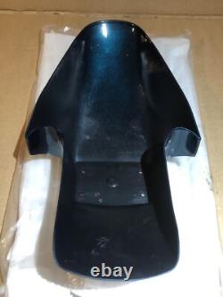 Suzuki GSF1200 Bandit 96-00 NOS OE Front Mudguard Fender Green 53111-17C21-Y98 Suzuki GSF1200 Bandit 96-00 NOS OE Front Mudguard Fender Green 53111-17C21-Y98