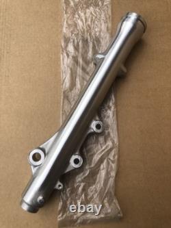 Suzuki GSX750 ET/EX 1980-1981 NOS OEM Lower Left Fork Leg Casing 51140-45400