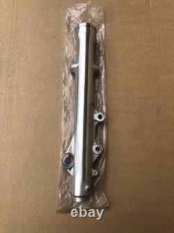 Suzuki GSX750 ET/EX 1980-1981 NOS OEM Lower Left Fork Leg Casing 51140-45400