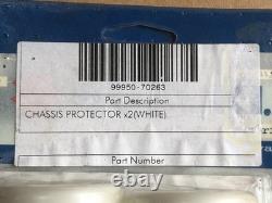 Suzuki GSXR600 K1 2001 NOS OEM Crash Bung Protector Kit, White 99950-70263