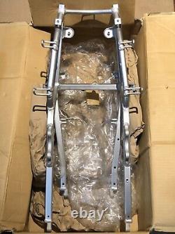 Suzuki GSXR750 Y-K3 2000-2003 NOS OEM Rear Seat Support Subframe 41200-35F02