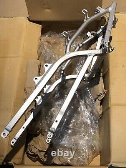 Suzuki GSXR750 Y-K3 2000-2003 NOS OEM Rear Seat Support Subframe 41200-35F02