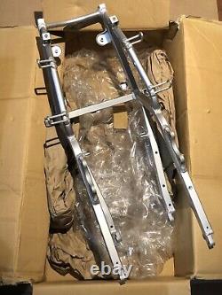 Suzuki GSXR750 Y-K3 2000-2003 NOS OEM Rear Seat Support Subframe 41200-35F02