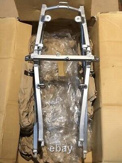 Suzuki GSXR750 Y-K3 2000-2003 NOS OEM Rear Seat Support Subframe 41200-35F02