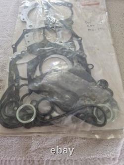 Suzuki GSXR 750 Cylinder Head Cover Gasket Kit Genuine NOS