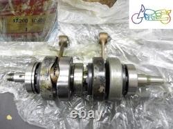 Suzuki GT200 Crankshaft Assy 1992 1999 NOS GT200 X5 CRANK CON ROD 12200-10300