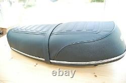 Suzuki GT250 SEAT REFURBISHED, LIKE NOS