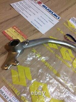 Suzuki GT250 X7 E EN NOS REAR BRAKE PEDAL ASSEMBLY NEW IN BAG PT 43110-11300 Suzuki GT250 X7 E EN NOS REAR BRAKE PEDAL ASSEMBLY NEW IN BAG PT 43110-11300