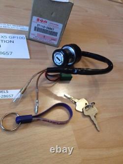 Suzuki GT250 X7 GT200 X5 GP100 GP125 nos ignition switch assembly 37110-28657 Suzuki GT250 X7 GT200 X5 GP100 GP125 nos ignition switch assembly 37110-28657