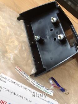 Suzuki GT250 X7 NOS all models Seat Tail unit in Black Gloss pt 45510-11300-019 Suzuki GT250 X7 NOS all models Seat Tail unit in Black Gloss pt 45510-11300-019