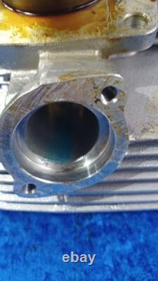 Suzuki GT380 Right Hand Cylinder 11210-33100 /1 /2 NOS Genuine Rare