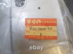Suzuki GT380 genuine NOS R/H side panel 47111-34100-737