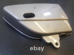 Suzuki GT380 genuine NOS R/H side panel 47111-34100-737