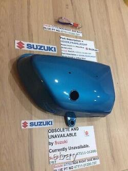 Suzuki GT750 NOS RIGHT SIDE PANEL MAUI BLUE PT NO 47111-31200-797 WITH PARTS TAG