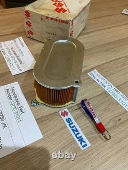 Suzuki GT750 j/k 1972-1972 nos air filter in box 13780-31011 Genuine Obsolete