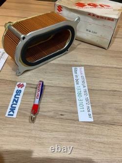 Suzuki GT750 j/k 1972-1972 nos air filter in box 13780-31011 Genuine Obsolete