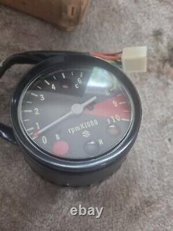 Suzuki GT 185 Adventure Rev Counter Tachometer Genuine NOS New