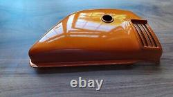 Suzuki Genuine GT185 GT125 LH Side Panel 47211-36001 -758 Candy Orange NOS