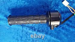 Suzuki Genuine GT380 L M Throttle Grip Assembly 57100-33012 NOS Genuine Mint