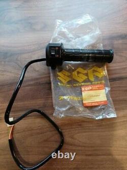 Suzuki Genuine, GT550J, K Throttle Grip Assembly 57100-34010 NOS Will Fit GT185 2