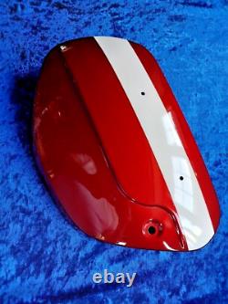 Suzuki Genuine T250J LH Side Panel 47210-18620-616 Candy Red /White NOS Mint