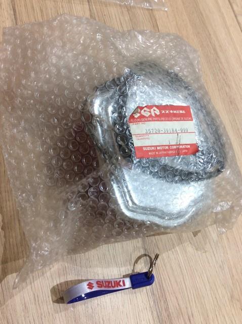 Suzuki Gp100 Gp125 Nos Rear Combination Lamp Pt No 35720-39184-999 Genuine Part