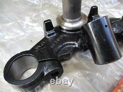 Suzuki Gt125 Bottom Yoke 51410-36212 Genuine Nos