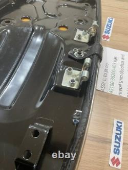 Suzuki Gt125 Gt185 Nos Genuine Seat Assembly With Metal Trim 45100-36201-403 New