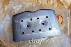 Suzuki Gt125 Gt 125 X4 C. 1981/1982 Genuine Nos Cylinder Head # 11111-36221 Suzuki Gt125 Gt 125 X4 C. 1981/1982 Genuine Nos Cylinder Head # 11111-36221