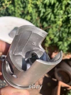 Suzuki Gt250 K, L 1973-1974 +50 Pistons + Rings Genuine Parts Nos 12110-18402-050