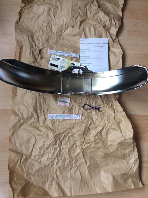Suzuki Gt250 X7 All Models Nos Front Fender Mudguard Chrome New 53110-11300 New