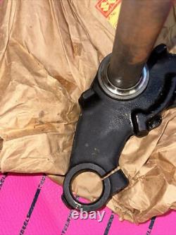 Suzuki Oem Nos A50 1977 Fork Lower Steering Yoke 51410-23640