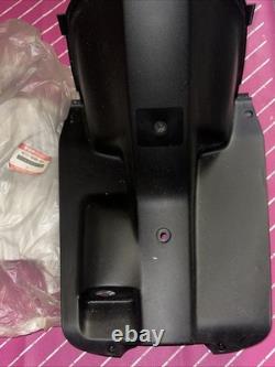 Suzuki Oem Nos AE 50 1992 Leg Shield Cover 92111-36c00-291