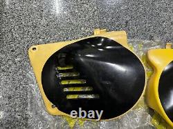 Suzuki PE175 RM100 RM125 L/R Frame Side Cover Yellow NOS 47111&47211-41301-019 Suzuki PE175 RM100 RM125 L/R Frame Side Cover Yellow NOS 47111&47211-41301-019