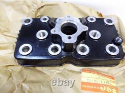 Suzuki RG250 Cylinder Head NOS GAMMA CYL HEAD RG250 Barrel Top OEM 11111-16702