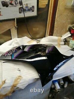 Suzuki Rgv. 250 left hand Side Panel nos Fairing 9440822e8033j genuine part