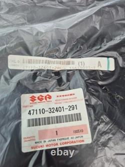 Suzuki Sp370 Sp400 Dr370 Side Panel Frame Cover NOS part No 47110-32401-291