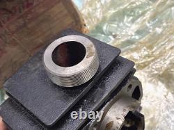 Suzuki T125 T125-II T125R Stinger RH Cylinder NOS Genuine Japan P/N 11211-20100