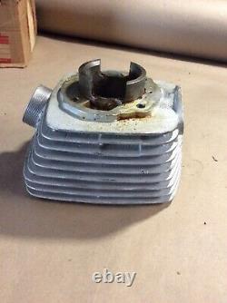 Suzuki T250 T 250 Right Cylinder Oem Nos 11210-18400