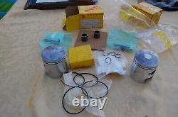 Suzuki T350 PISTONS, RINGS, GUDGEON PINS, SMALL END BEARINGS, CIRCLIPS STND nos