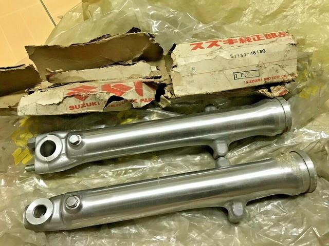 Suzuki Ts100 Ts100c/n L/r Tube Outer Front Fork Nos P/n 51131-48130&51141-48130